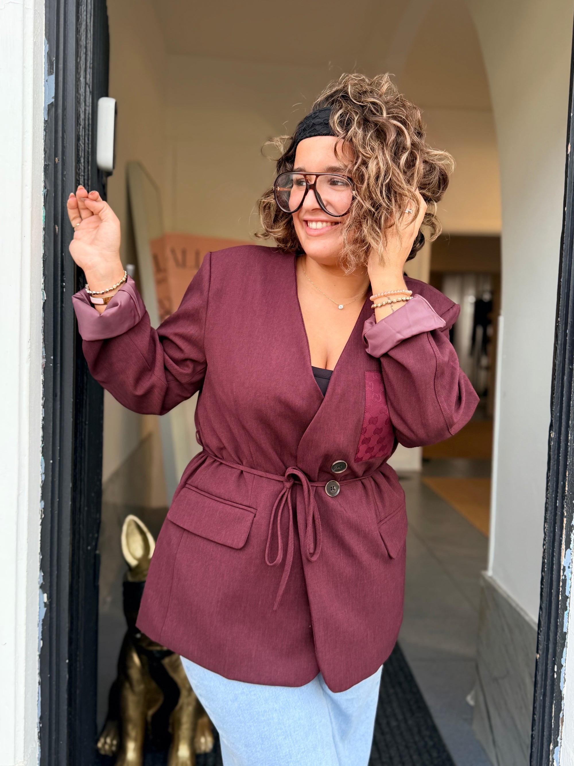 LIORA ONE POUCH BLAZER